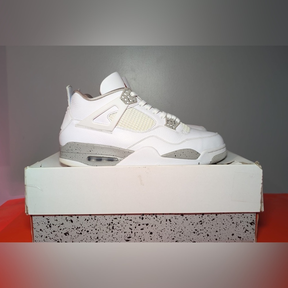 Size 12 - Jordan 4 Retro White Oreo